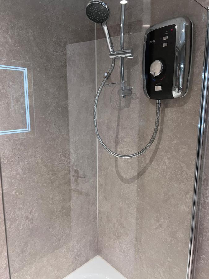 2 Bedroom Flat in the Royal Mile Единбург Екстериор снимка